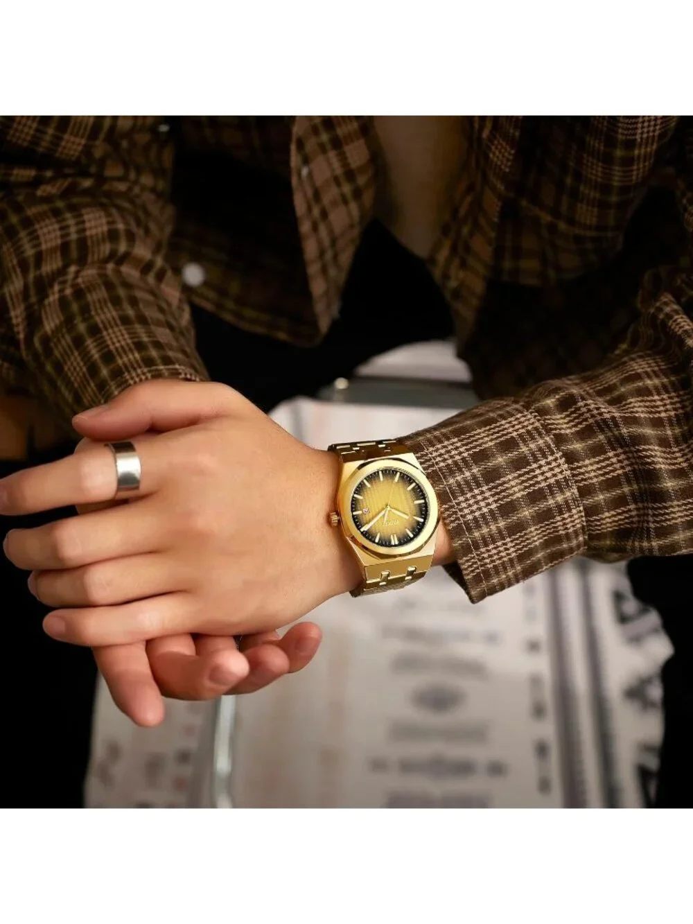 Men's Gold Analog Quartz Tang Buckle Stainless Steel Waterproof Luxury Watch